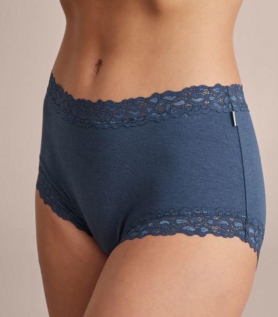 Jockey Parisienne Bamboo Full Briefs; Style WWJ3T