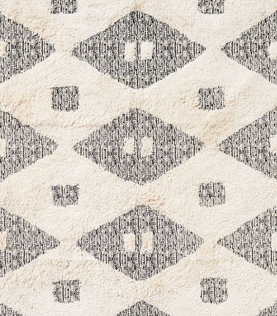 Carlin Tufted Rug