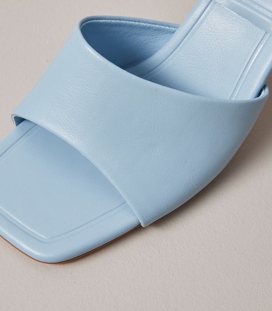 W CHARLIE BLUE SQUARE TOE HEELED MULE  SIZE 6-11