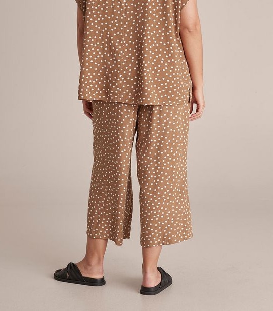 Curve Cropped Wide Leg Pants