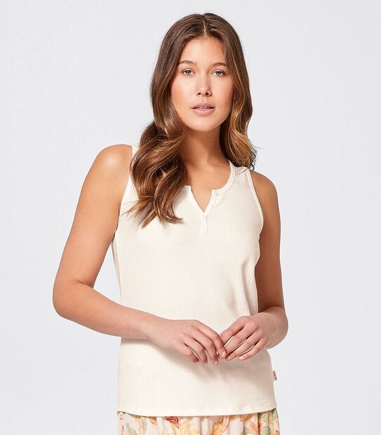 Piping Hot Scooped Tank Top - White