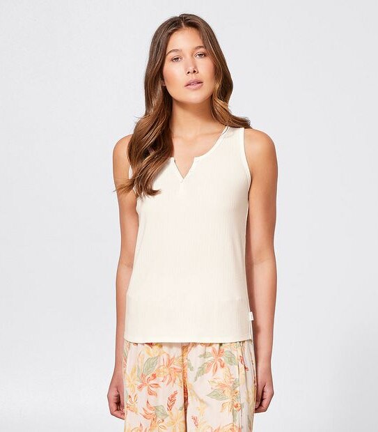 Piping Hot Scooped Tank Top - White