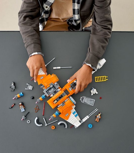 LEGO&reg; Star Wars&trade; Episode IX Poe Dameron's X-wing Fighter&trade; 75273