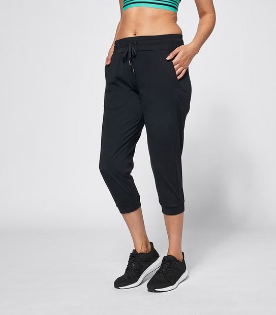 Active 3/4 Length Ribbed Crop Cuff Pants