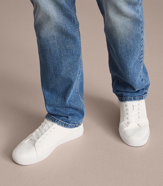 Brooklyn Straight Jeans