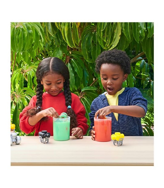 Hot Wheels Monster Trucks Colour Reveal Water Blaster - Assorted*