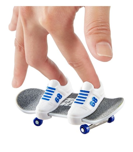 Hot Wheels Skate Collector Set - Assorted*