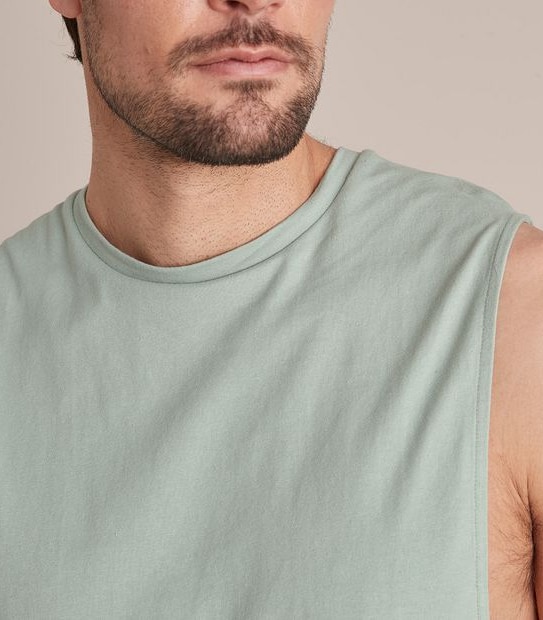 Active Essential Muscle Tank Top