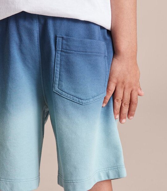 245220_00 SWEAT SHORT DIP DYE - BLACK IRIS