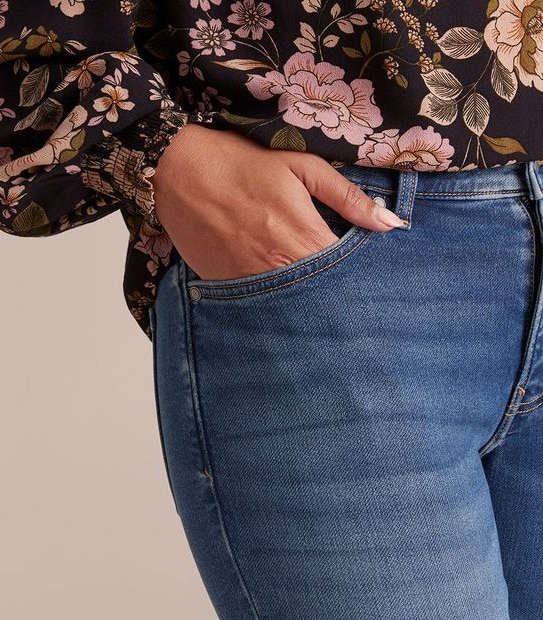 Tash Mid Rise Ankle Length Girlfriend Wonder Denim Jeans