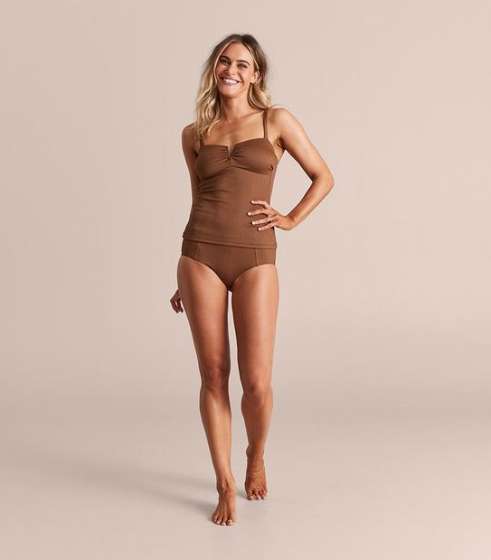 Shape Your Body Ribbed V-Front Tankini Top