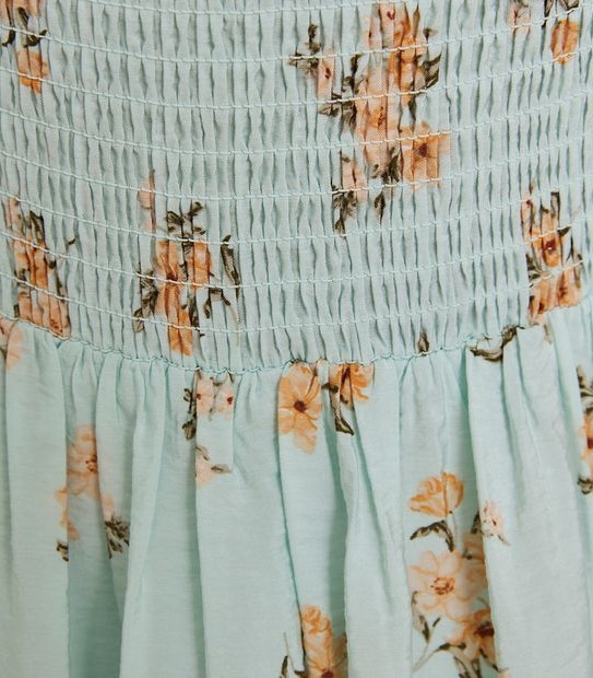Lily Loves Puff Sleeve Midi Dress