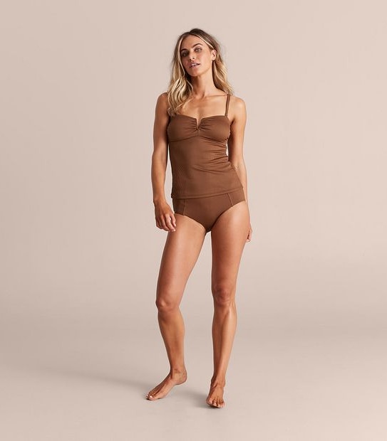 Shape Your Body Ribbed V-Front Tankini Top