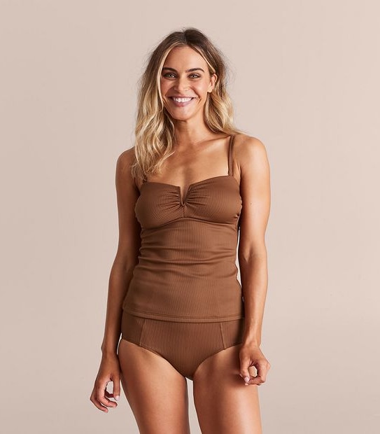 Shape Your Body Ribbed V-Front Tankini Top