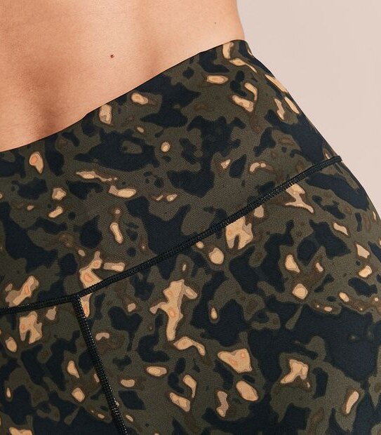 Active 7/8 Length Fashion Print Tights