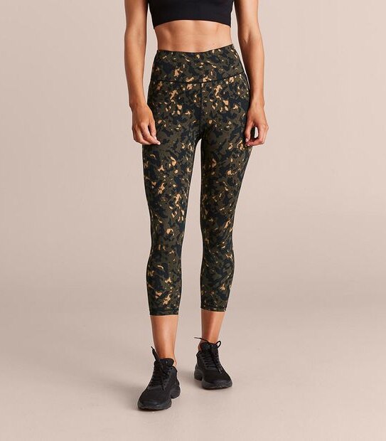 Active 7/8 Length Fashion Print Tights