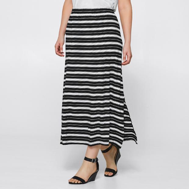 Belle Curve Maxi Skirt Belle Curve Maxi Skirt