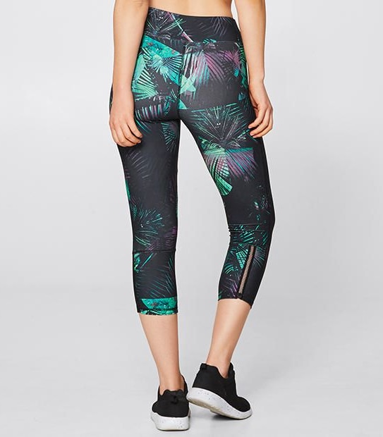 Active 3/4 Mesh Print Leggings 2 of 3