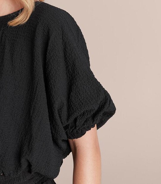 Preview Textured Top