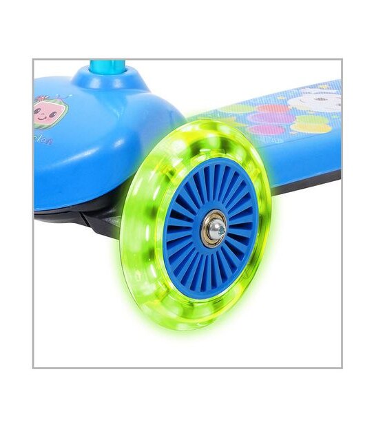 CoComelon Lean & Steer Scooter with LED Wheels