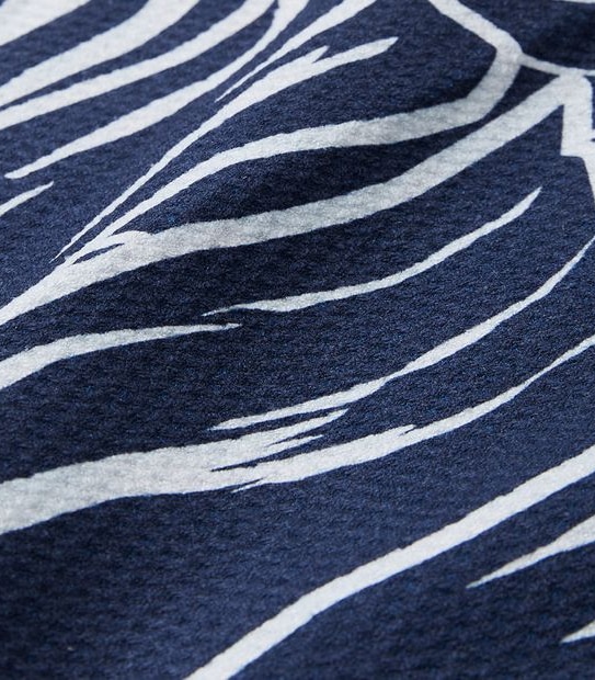 Sand-Free Palm Print Beach Towel