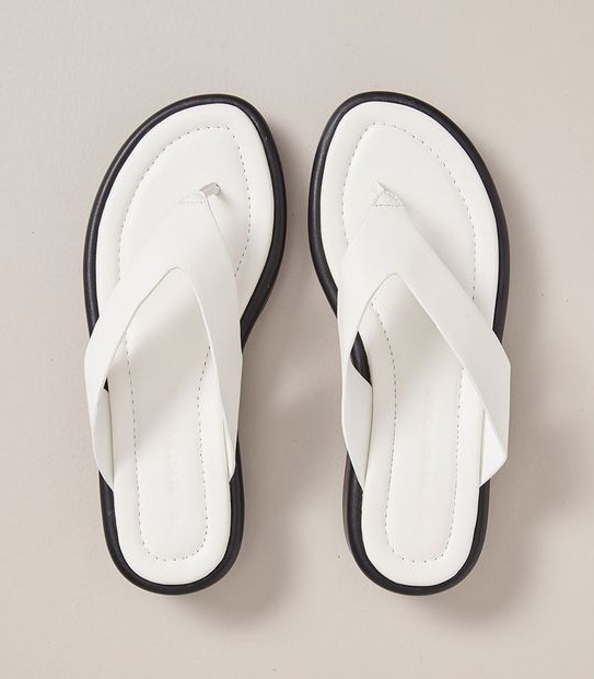 W MAVI WHITE CHUNKY SOLE THONG  SIZE 6-11