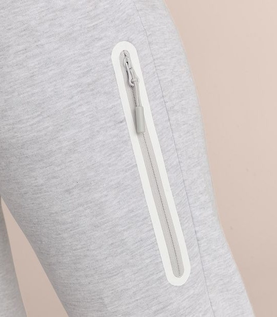 Active Athleisure Tech Fleece Trackpants