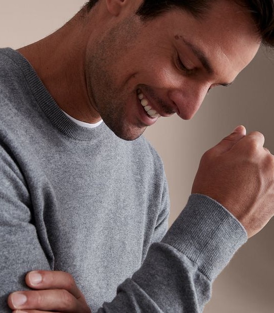 Preview Cashmere Blend Knit Crew Jumper 4 of 6