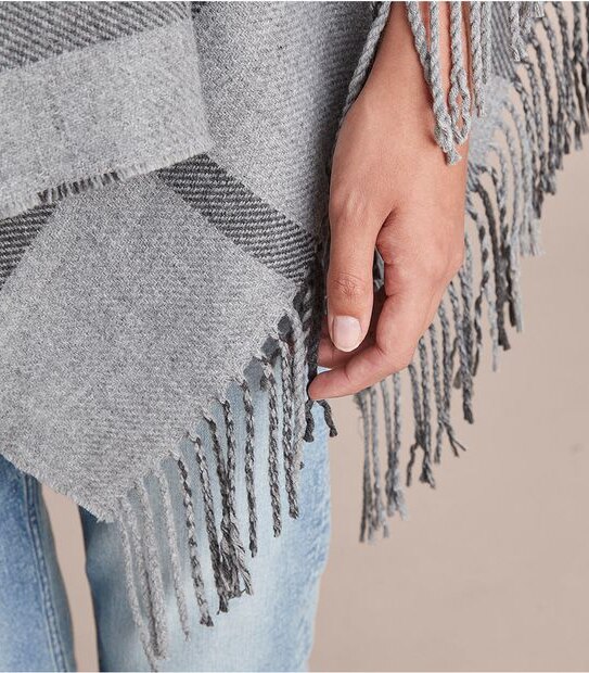 Knit Wrap - Stripe Check Grey