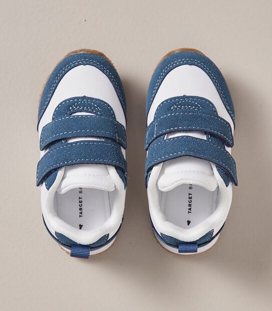 B FW WHT/NAVY DOUBLE STRAP RUNNER  SIZE 3-7