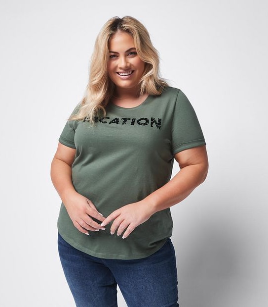 Belle Curve Printed T-Shirt