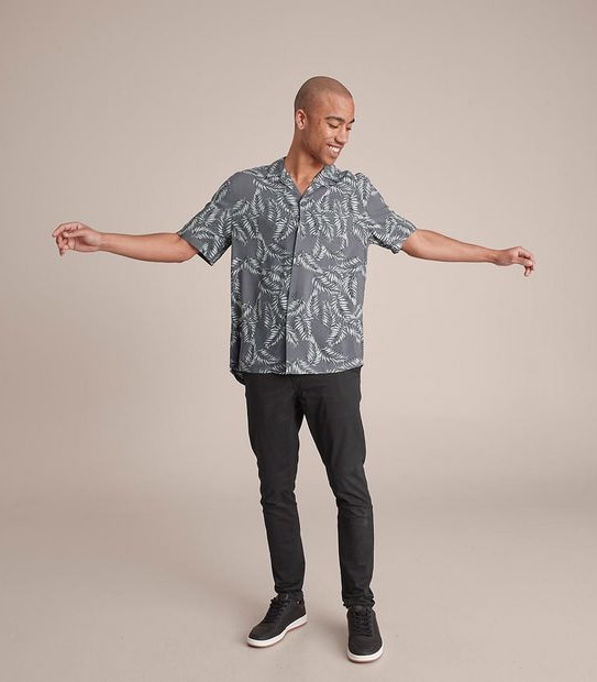 Commons Tropic Short Sleeve Shirt