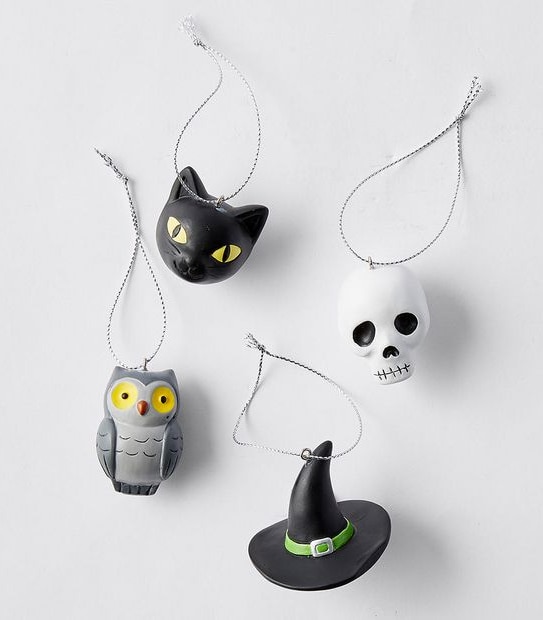 Halloween Tree Decorations 4 Pack