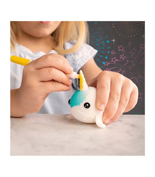 FAO Schwarz - Daydream Magic Pals Cloud Colouring Set