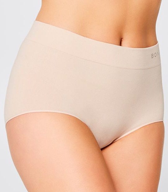 Bonds Seamless Full Briefs; Style: WWGAT - Blush