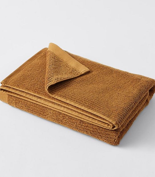 Classic Ribbed Bath Towel