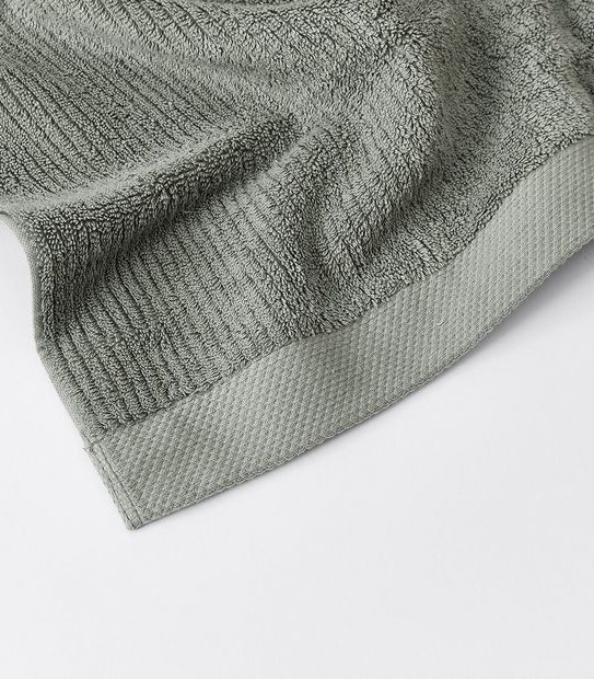 Classic Ribbed Bath Sheet