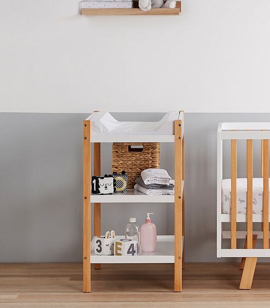 Childcare Osmo Change Table