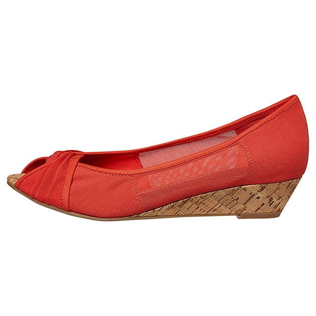 closed toe wedges target