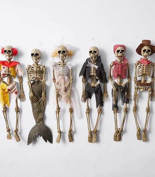 Halloween Dress Up Skeletons - Assorted