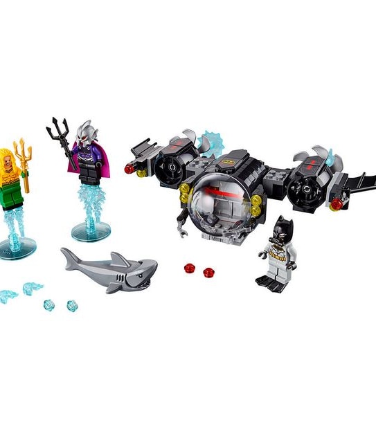 LEGO&reg; DC Comics Super Heroes Batman&trade; Batsub and the Underwater Clash 76116