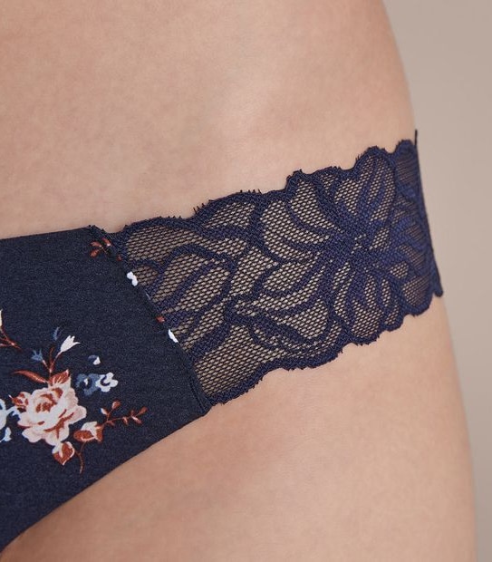 Lily Loves Lacey No Show G-String Briefs