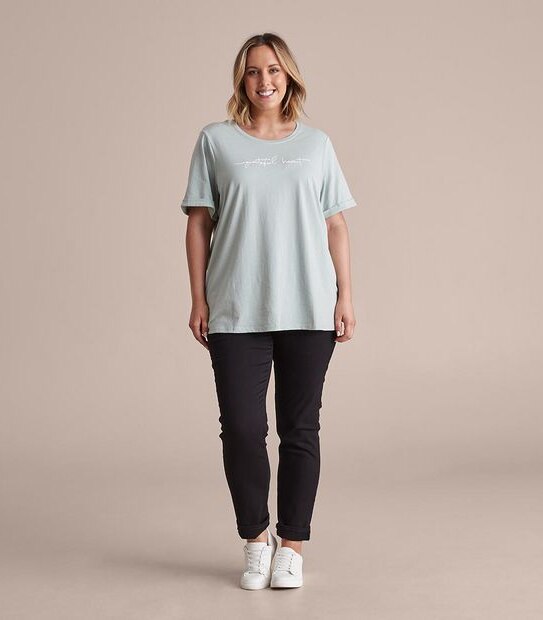 Curve Crew Neck Print T-Shirt