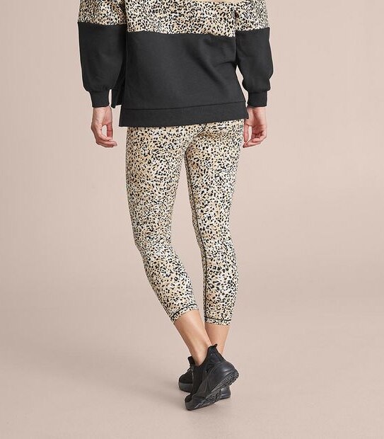 Active 7/8 Length Fashion Print Tights