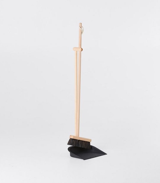 Beech Wood Broom & Dustpan