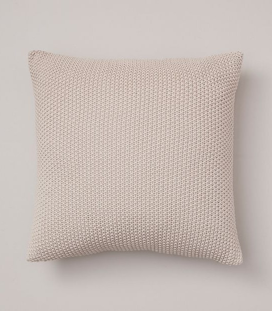 Oliver Knit Cushion