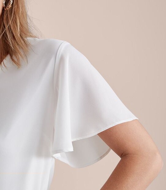 Preview Elly V-Neck Woven Shell Blouse