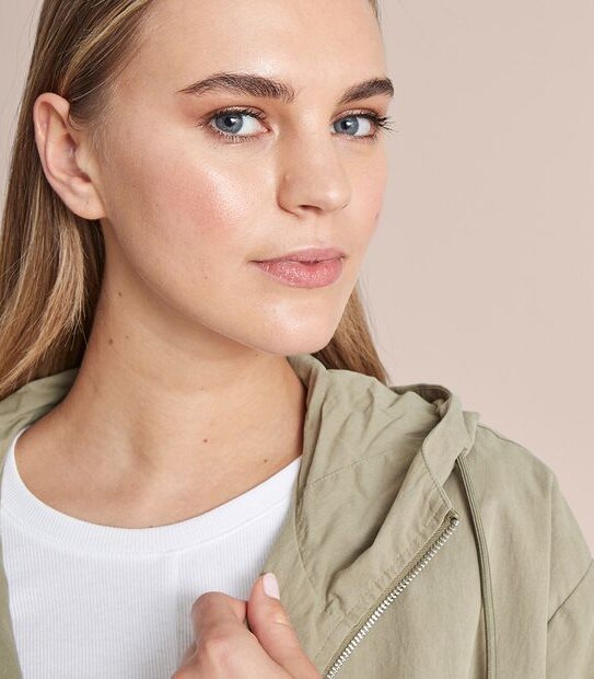 Lily Loves Cropped Hooded Anorak