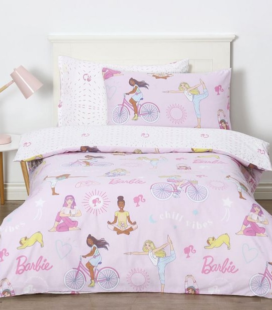 Barbie And Friends Quilt Cover Set