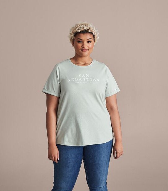 Curve San Sebastian Slogan T-Shirt